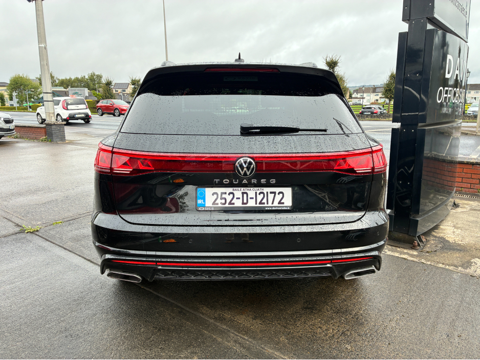2025 Volkswagen Touareg 3L Diesel For Sale Images