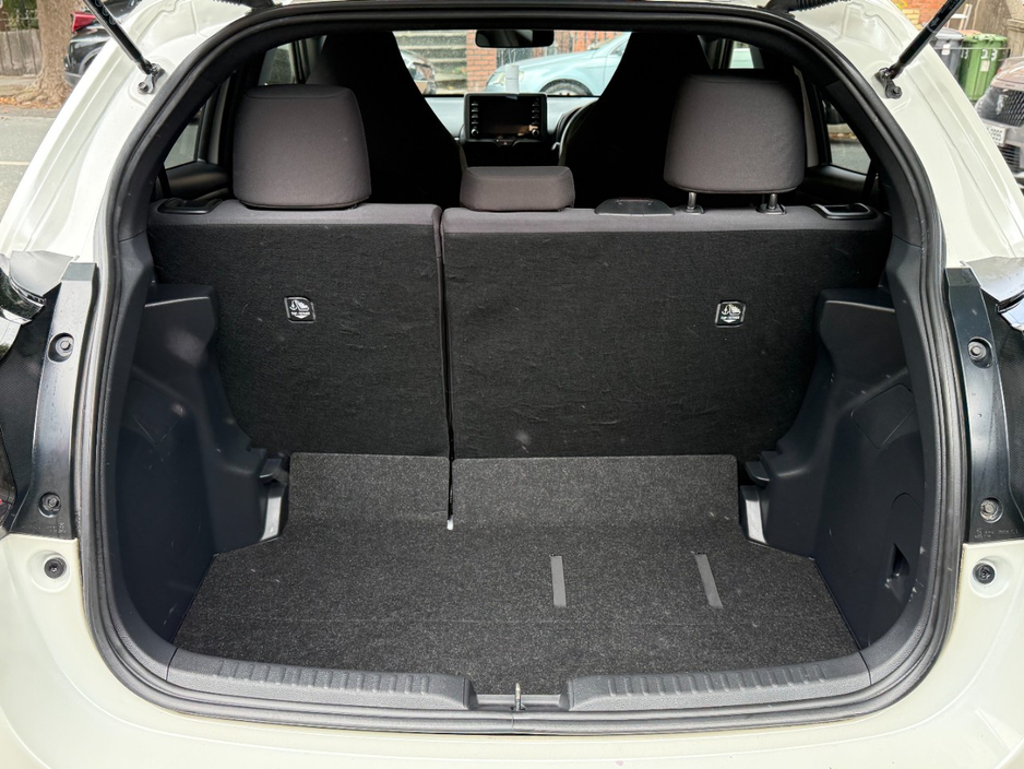 2022 Toyota Yaris 1.5L Petrol Hybrid For Sale Images