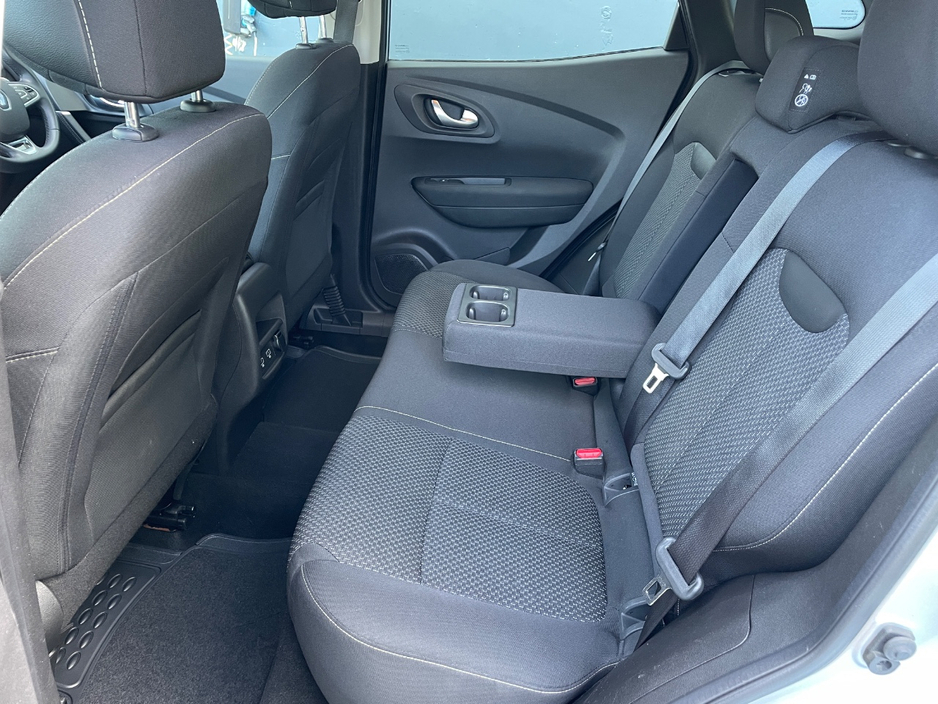 2022 Renault Kadjar 1.3L Petrol For Sale Images