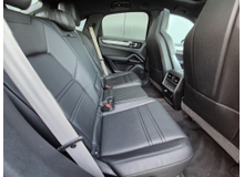 2023 Porsche Cayenne 3.0L Petrol Plug-in Hybrid For Sale Images