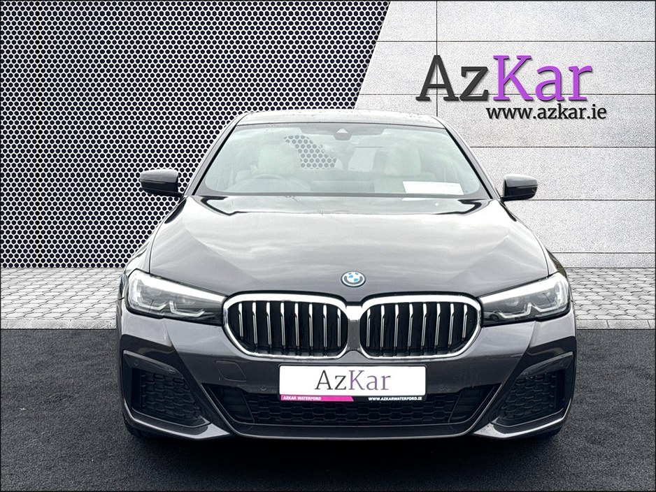 2022 BMW 5 Series 2L Petrol Plug-in Hybrid For Sale Images