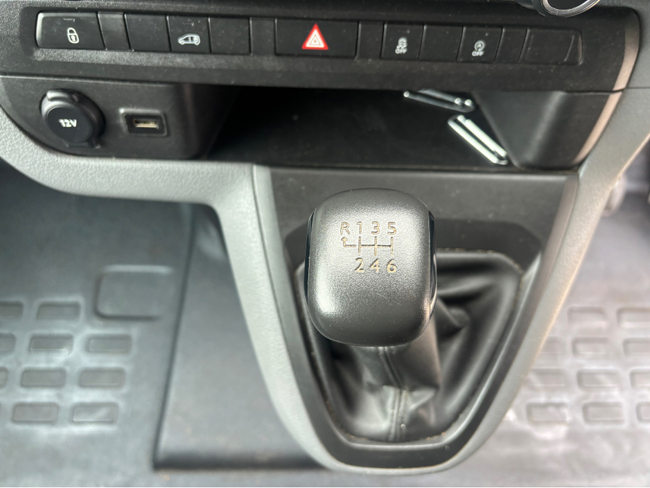 2021 Opel Vivaro 1.5L Diesel For Sale Images