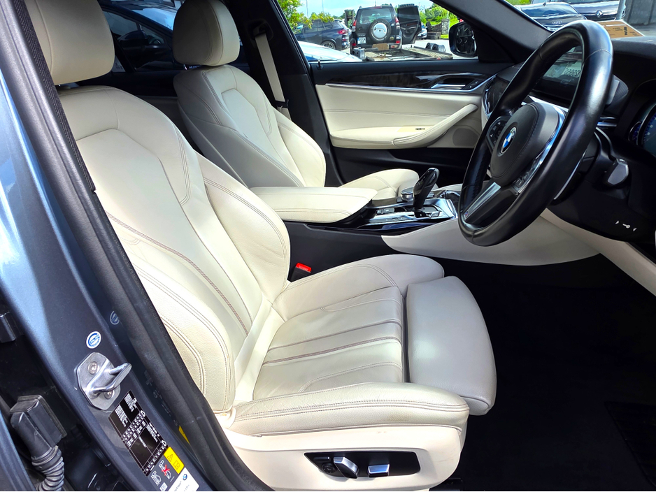 2018 BMW 5 Series 2L Petrol Plug-in Hybrid For Sale Images