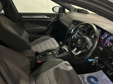 2016 Volkswagen Golf 2L Diesel For Sale Images