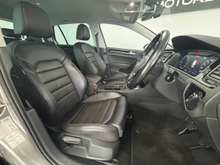 2020 Volkswagen Golf 1L Petrol For Sale Images
