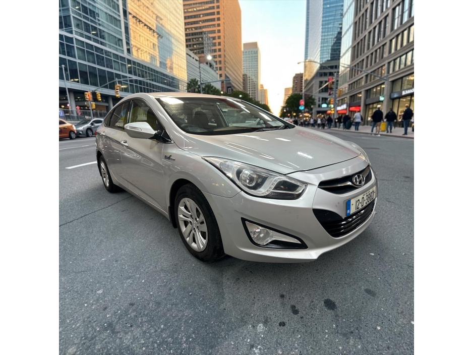 2012 Hyundai i40 For Sale Images