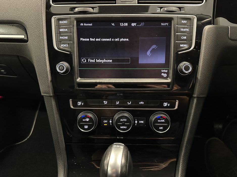 2015 Volkswagen Golf 1.4L Petrol For Sale Images