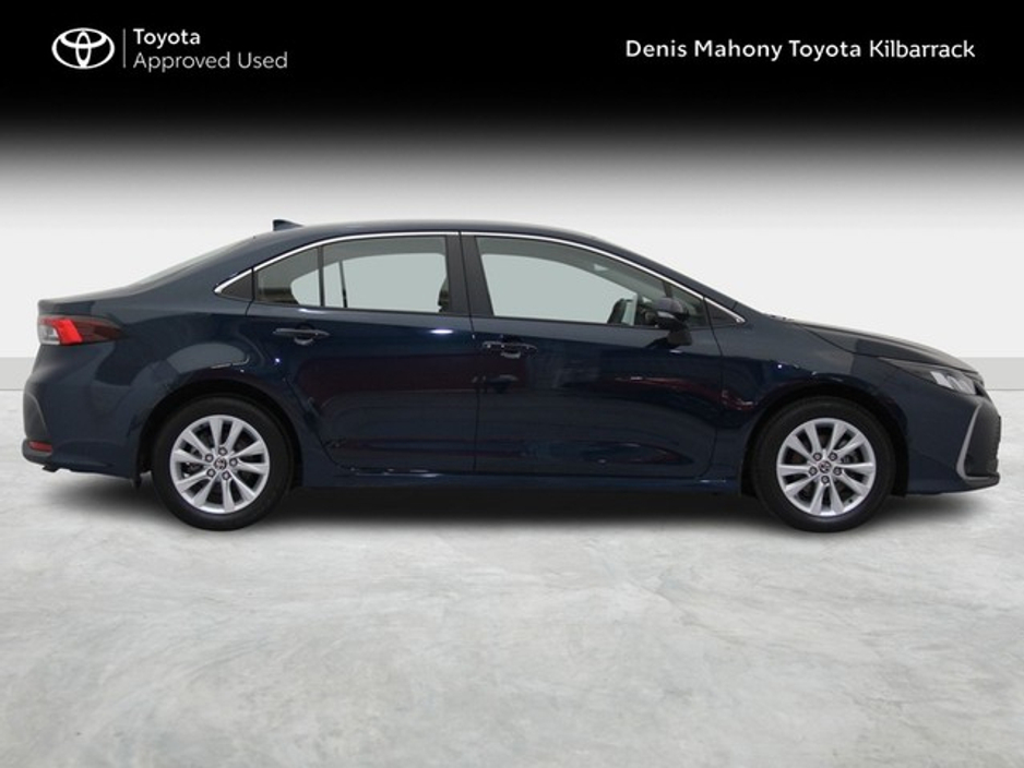 Toyota Corolla SALOON LUNA — thumbnail 3