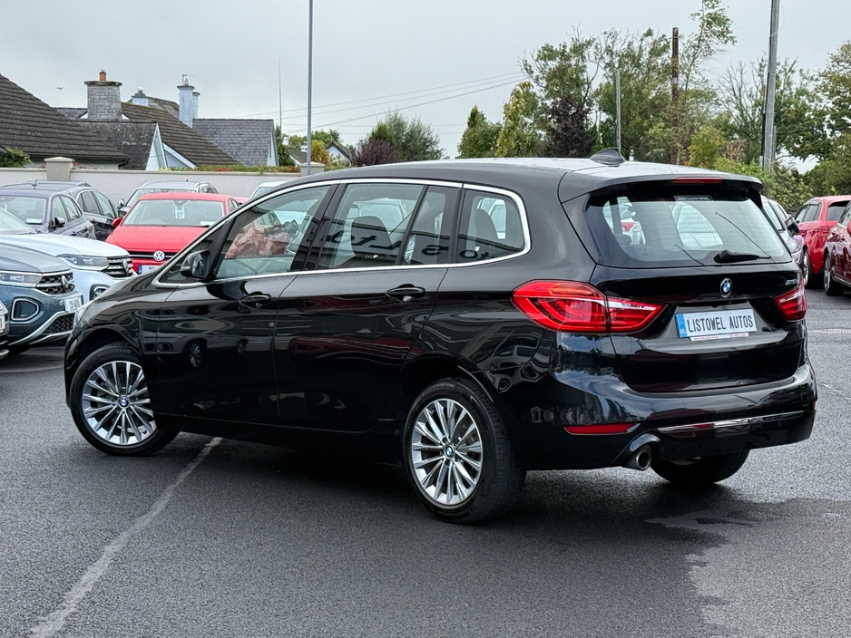 BMW 2 Series LUXURY 7 SEATS 150BHP AUTOMATIC *REAR VIEW CAMERA, 17 " ALLOYS, PARKING SENSORS FRONT & REAR, MEMORY SEATS, LEATHER UPHOLSTERY, 3 STAGE HEATED SEATS, POWERED BOOT LID, DUAL ZONE CLIMATE CONTROL* — thumbnail 2