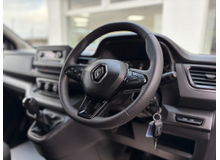 2022 Renault Trafic 2L Diesel For Sale Images