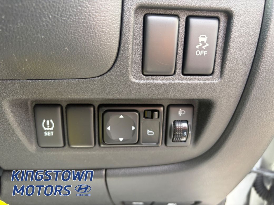 Nissan Micra 1.2 SV E6 4DR — thumbnail 9