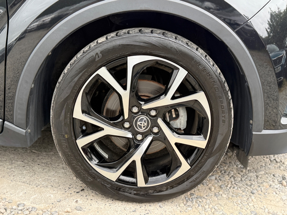 2018 Toyota C-HR 1.8L Petrol Hybrid For Sale Images