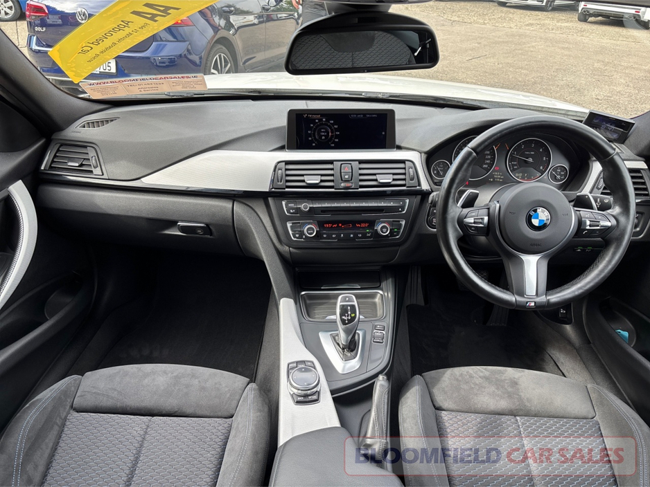 BMW 3 Series 320D MSPORT ESTATE , ALCANTARA INTERIOR // LOW MILEAGE — thumbnail 12