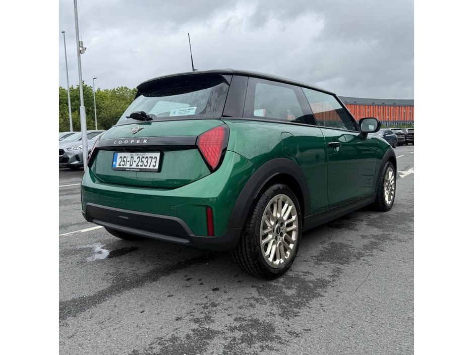 2025 MINI Cooper 1.5L Petrol For Sale Images