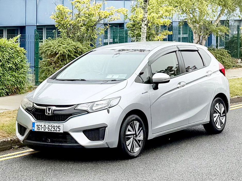 Honda Fit HYBRID!! AUTO!! — thumbnail 6