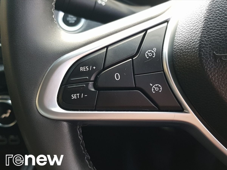 2024 Renault Clio 1.0L Petrol For Sale Images