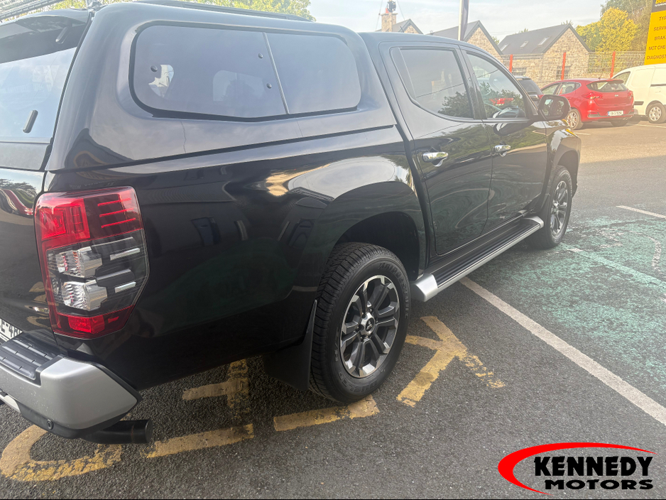 2022 Mitsubishi L200 2.3L Diesel For Sale Images