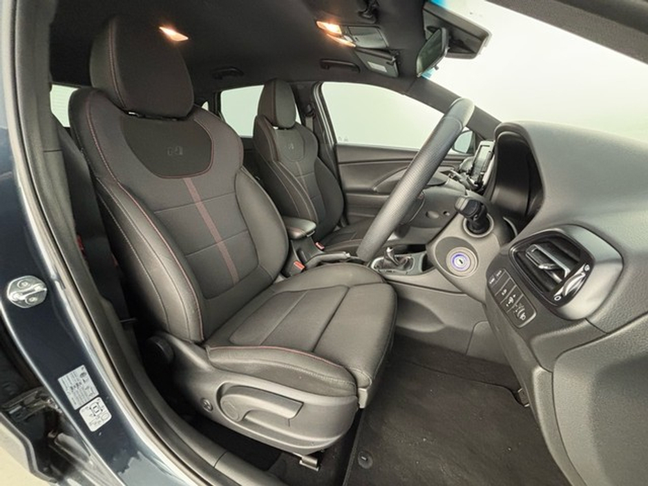 Hyundai i30 NLINE PETROL 5DR — thumbnail 18