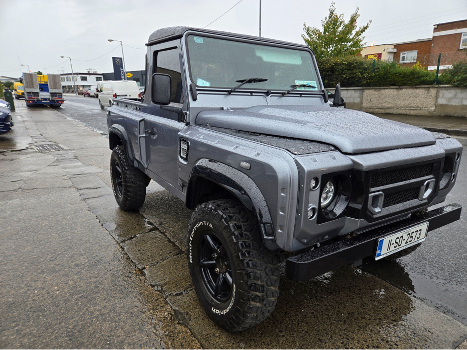 Used Land Rover Defender 2011 in Dublin