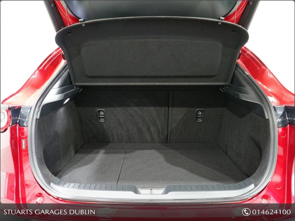 Mazda CX-30 CX-30 TAKUMI e-SKYACTIV X 186ps SOUL RED CRYSTAL WITH BLACK LEATHER, SUNROOF, 360 CAMERA, WIRELESS CHARGER, WIRELESS CARPLAY, ELECTRIC MEMORY SEATS — thumbnail 30