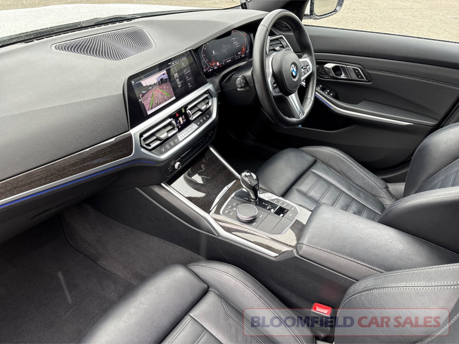 BMW 3 Series 320D MSPORT , AUTO // PRISTINE — thumbnail 13
