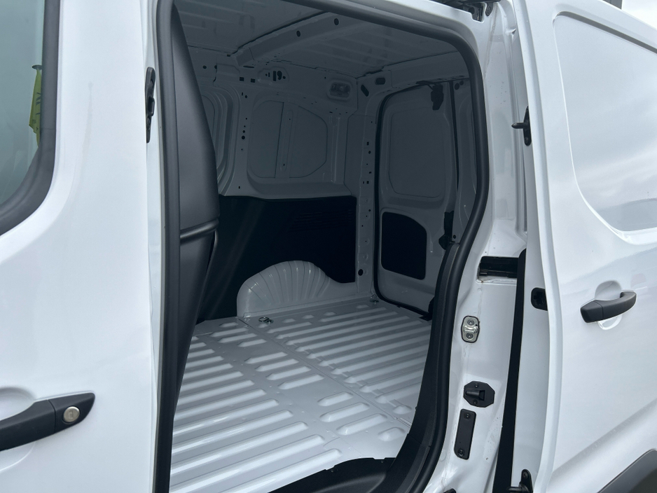 2024 Opel Combo 1.5L Diesel For Sale Images
