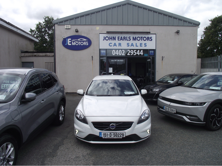 Used Volvo V40 2015 in Wicklow