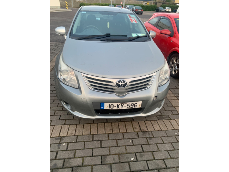 2010 Toyota Avensis