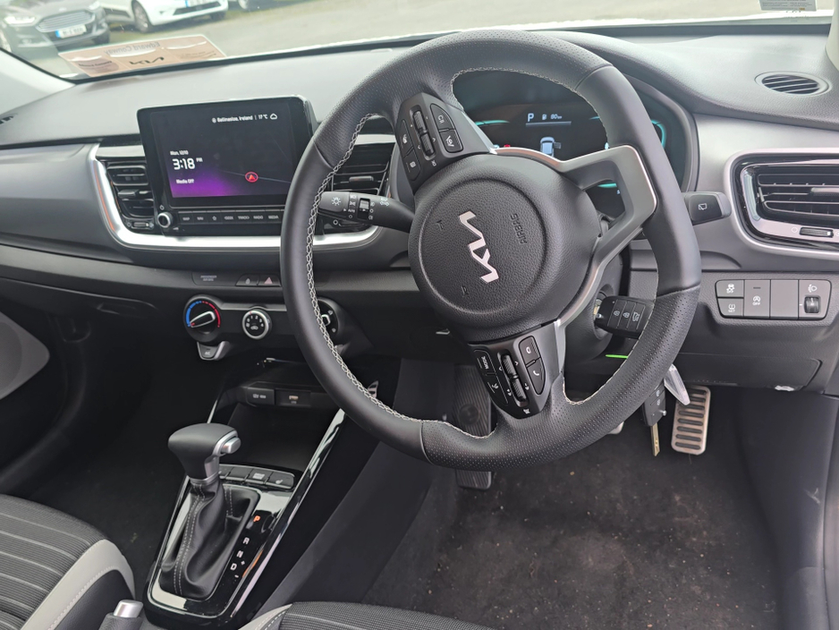 2026 Kia Stonic 1L Petrol Hybrid For Sale Images