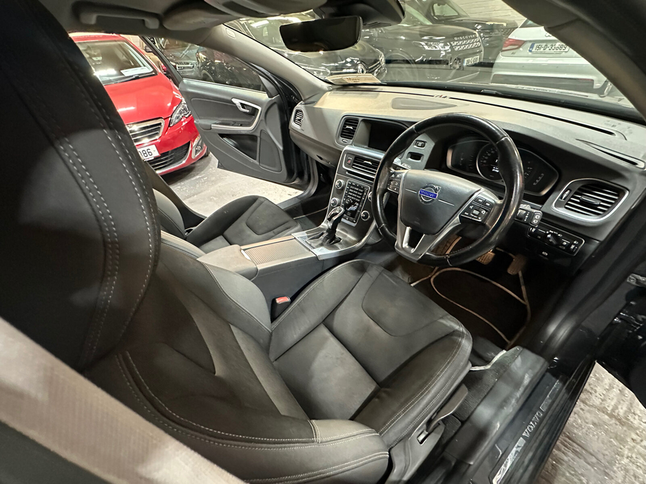 2014 Volvo V60 1.6L Diesel For Sale Images