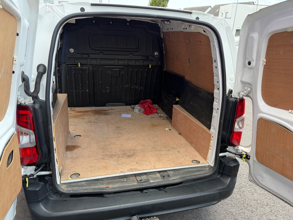 2021 Citroen Berlingo 1.5L Diesel For Sale Images