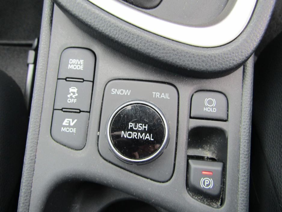 2022 Toyota Yaris Cross 1.5L Hybrid For Sale Images