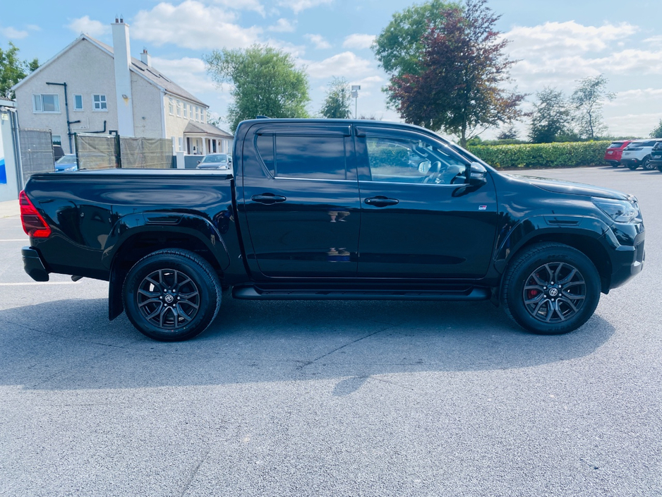 2023 Toyota Hilux 2.4L Diesel For Sale Images