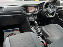 2021 Volkswagen T-Roc 2L Diesel For Sale Images