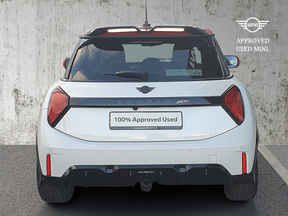2026 MINI Hatch 2L Petrol For Sale Images