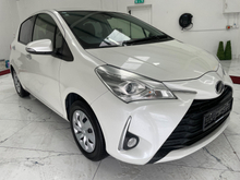 Toyota Yaris 1.0 5Dr Luna