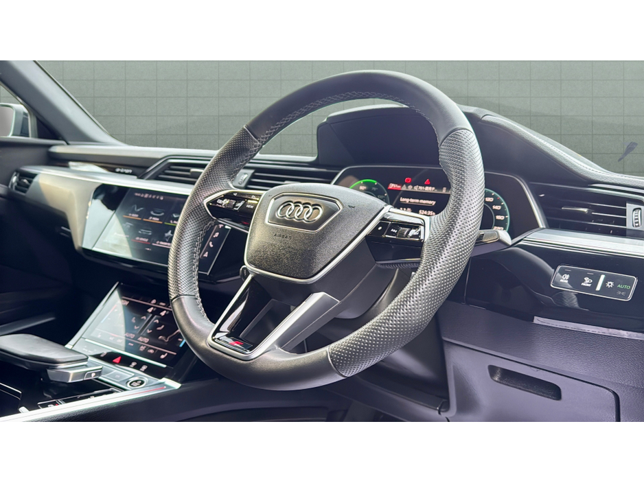2024 Audi Q8 e-tron 0.9L Electric For Sale Images