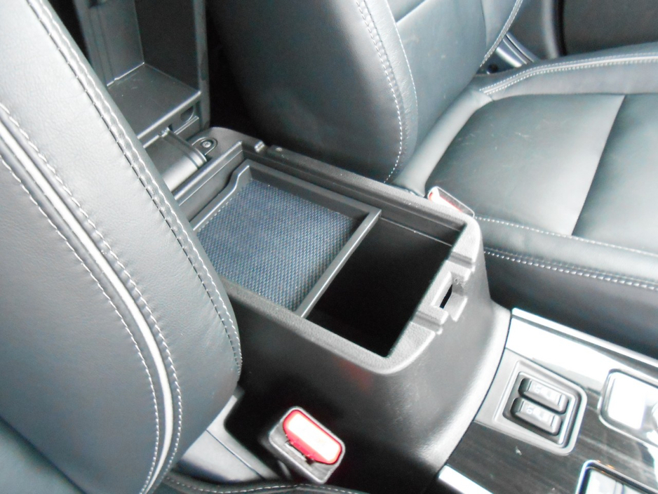 2017 Mitsubishi Outlander 2L Petrol Plug-in Hybrid For Sale Images