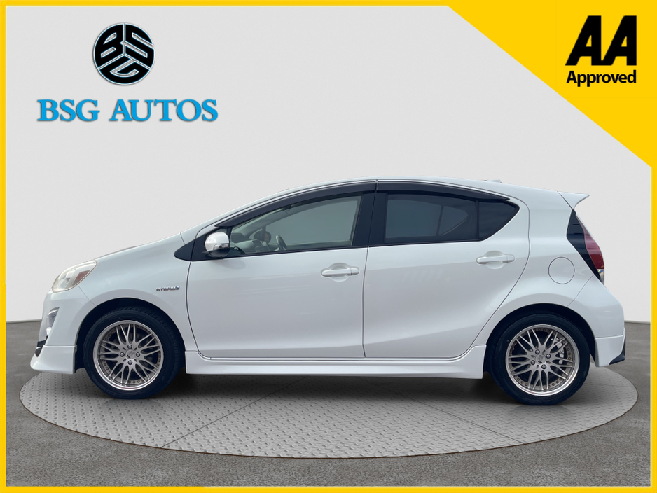 Toyota Aqua 2015 TOYOTA  AQUA 1.5 HYBRID AUTOMATIC *FINANCE* — thumbnail 5