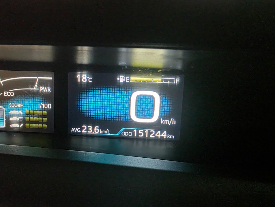 2016 Toyota Prius 1.8L Petrol Hybrid For Sale Images