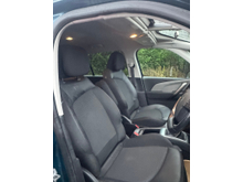 2022 Citroen Grand C4 SpaceTourer 1.5L Diesel For Sale Images