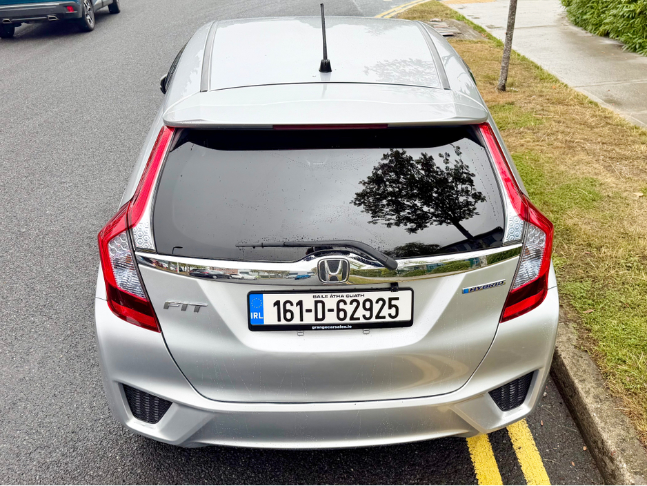 Honda Fit HYBRID!! AUTO!! — thumbnail 9
