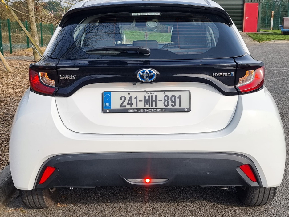 2024 Toyota Yaris 1.5L Petrol Hybrid For Sale Images