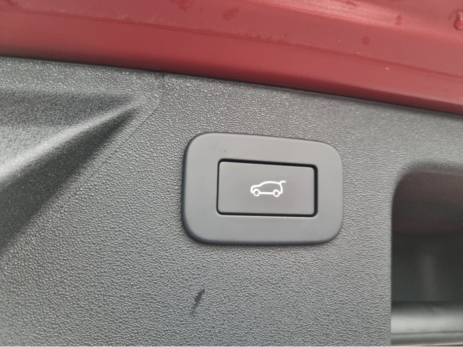 2024 Land Rover Discovery Sport 1.5L Petrol Plug-in Hybrid For Sale Images