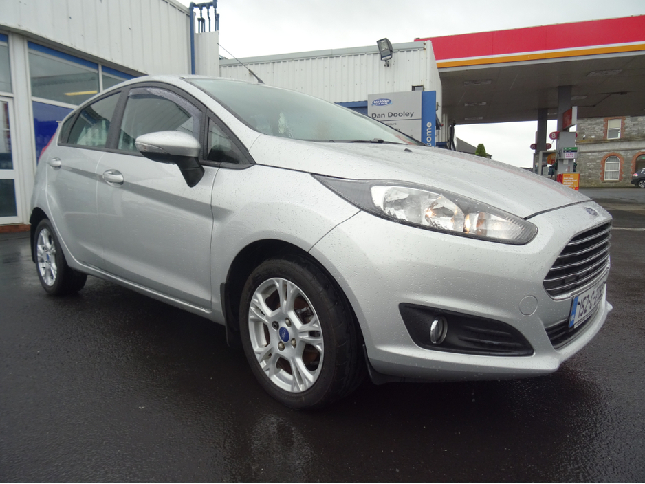 Ford Fiesta MCA ZETEC 1.0 65PS M5 4DR 5DR CB1 CNN