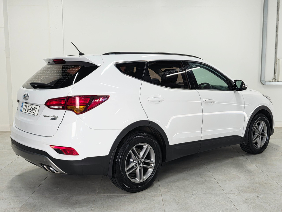 2017 Hyundai Santa Fe 2.2L Diesel For Sale Images
