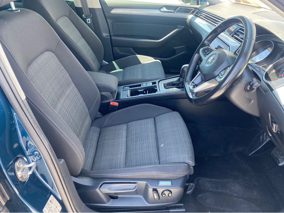 2020 Volkswagen Passat 2.0L Diesel For Sale Images