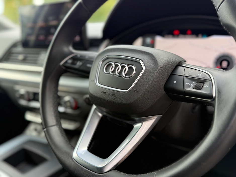 2022 Audi Q5 2L Diesel For Sale Images