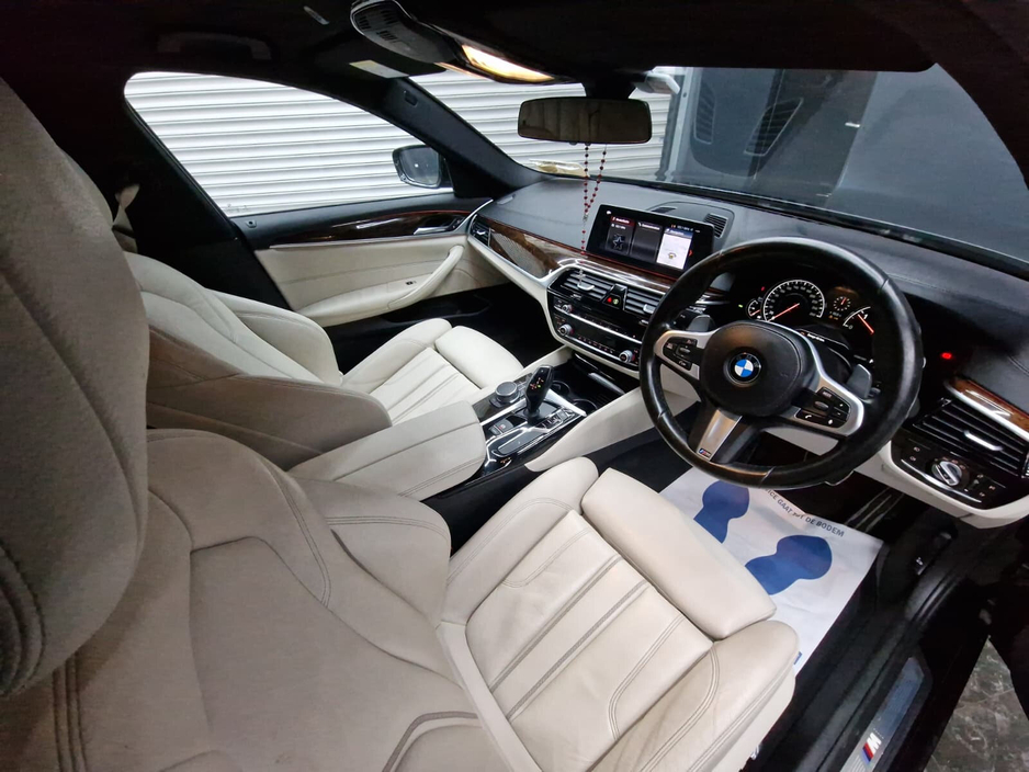 2019 BMW 5 Series 2L Diesel For Sale Images