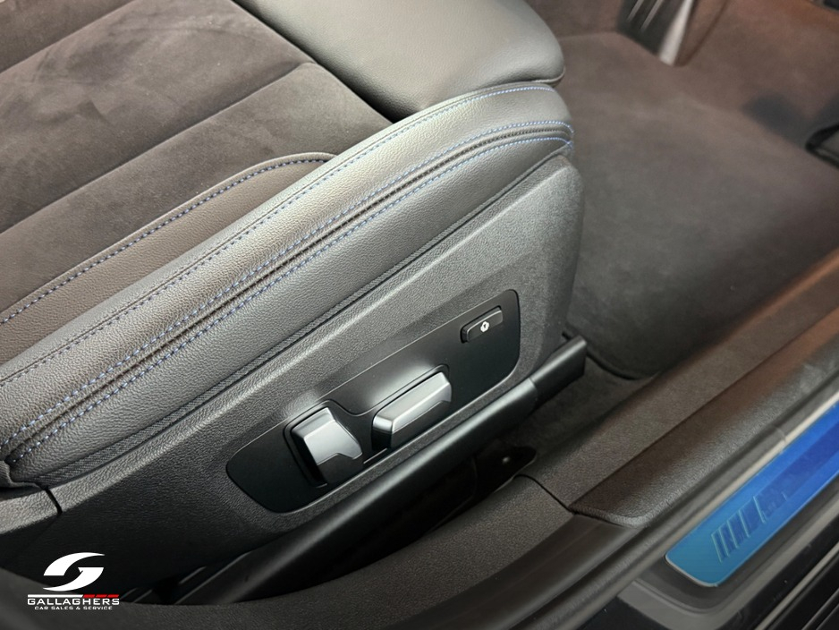 2023 BMW 3 Series 2L Diesel For Sale Images